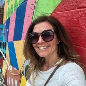 Meet your Posher, Jenna